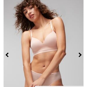 Soma ENBLISS Luxe Wireless Bra With Lace Back - New with tags